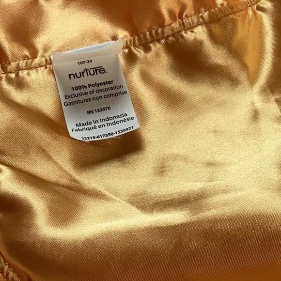 Nurture Plush Giraffe Security Blanket Satiny Velvety Cuddle Blankie Lovey Toy - Picture 6 of 10